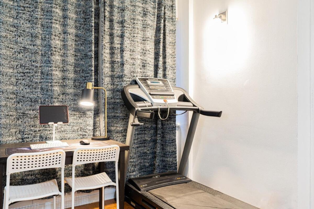 Charmant 1 Bd A Mcgill Parking Gratuit مونتريال المظهر الخارجي الصورة